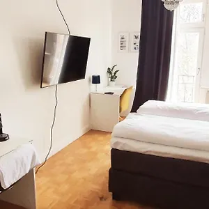 Sonniges Mit Balkon Im Herzen Mannheims , City Airport Mannheim Deutschland