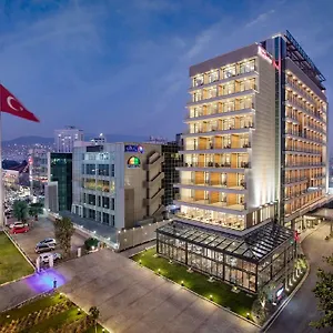 Hilton Garden Bayrakli 4*, Izmir Türkei